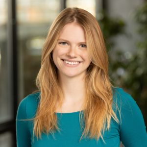 Headshot of Lexi Robinson